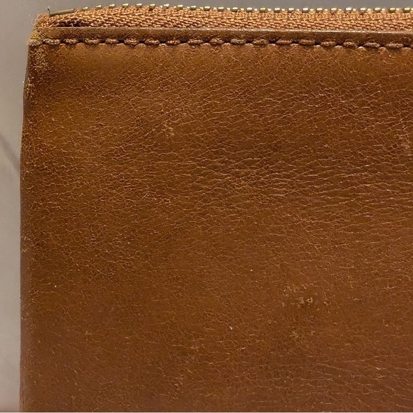 Brown Leather Men's Pouch - Picture 4 of 8